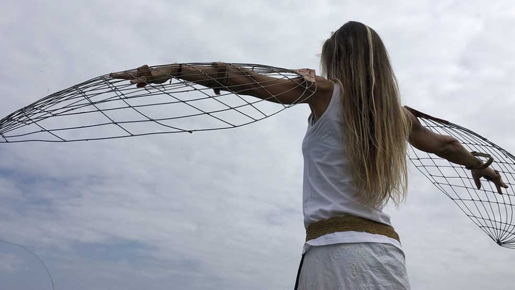 ´Anderea´ (2020, Yolanda Mazkiaran Zelaia)