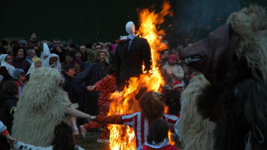 Burning the Markitos at the rural carnival in Zalduondo